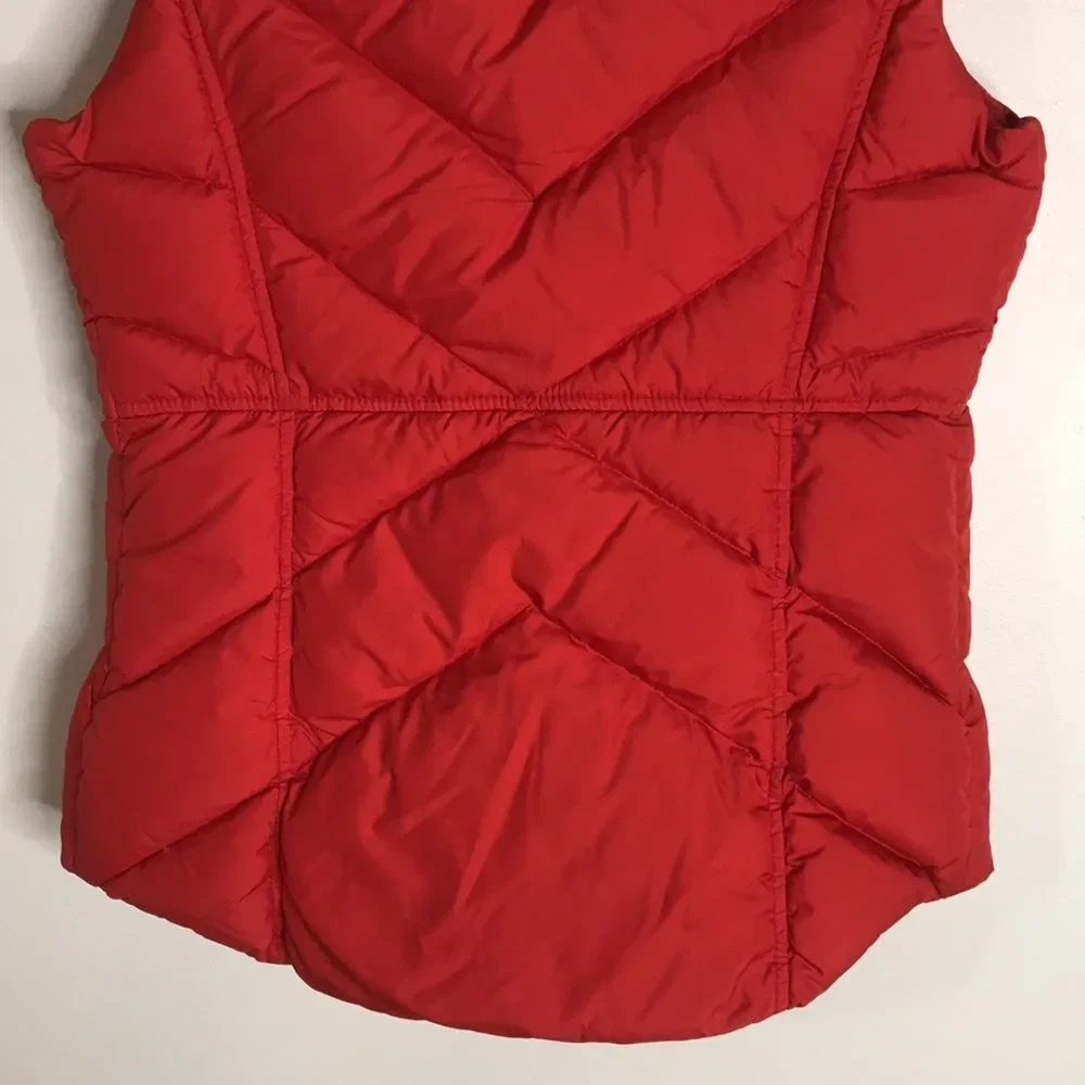 J.Crew quilted down Filled Puffer Vest Zip and Snaps Pockets Red Women size S‎